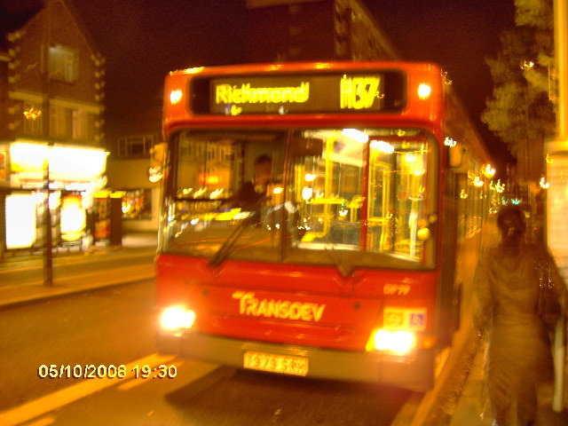 H37 to Richmond. Transdev DP79 T979SRH.